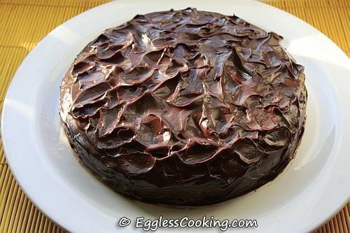 Bournville Chocolate Drip Cake | Christina Cullen