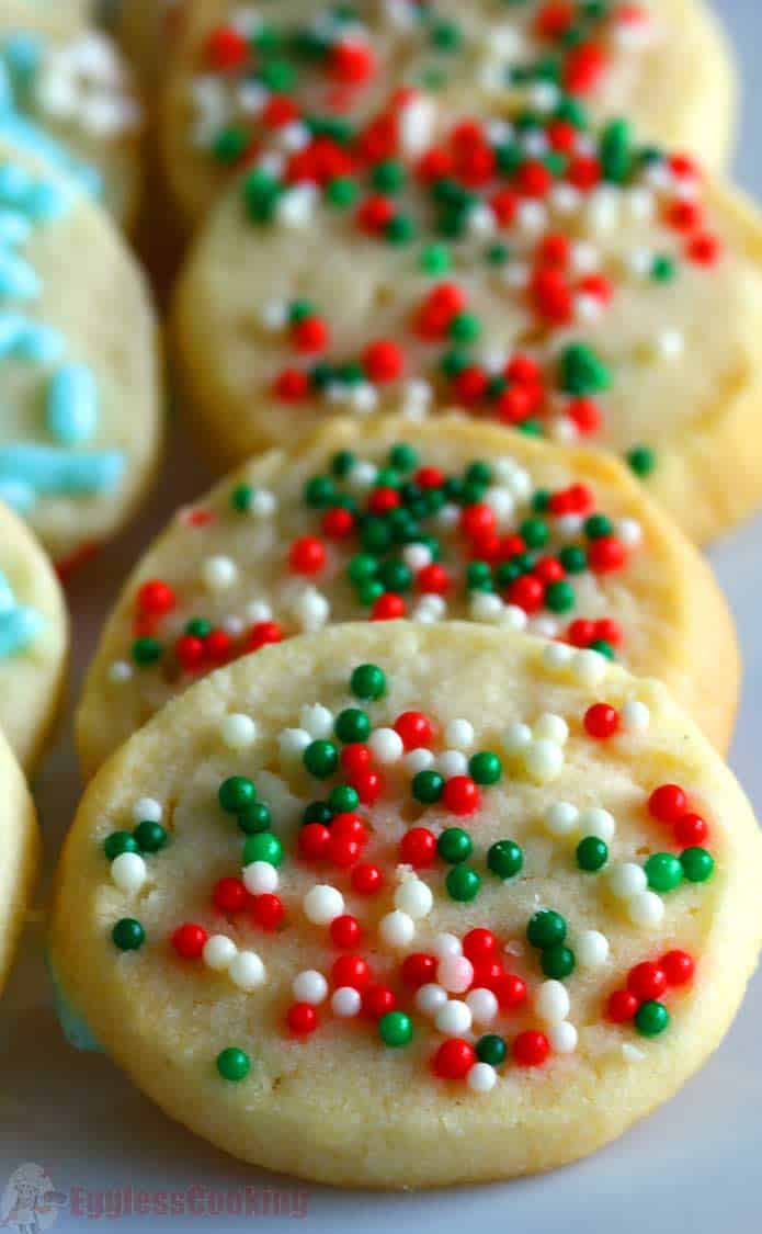 Christmas Sugar Cookies Recipe | Eggless Cooking