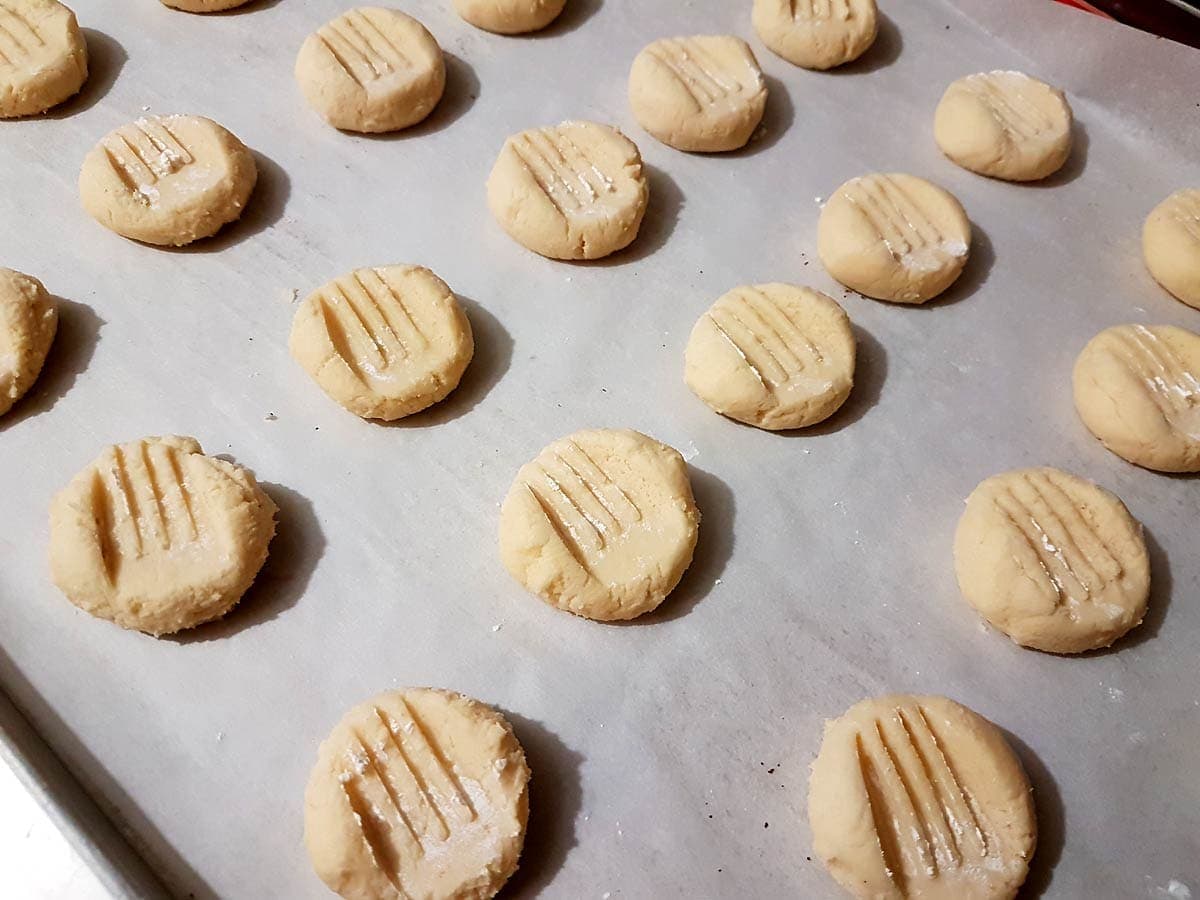 Flatten cookie dough with fork