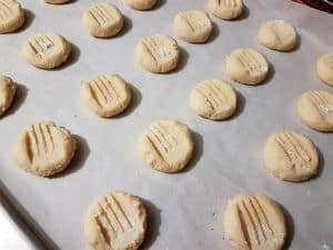 Flatten Cookie Dough With Fork