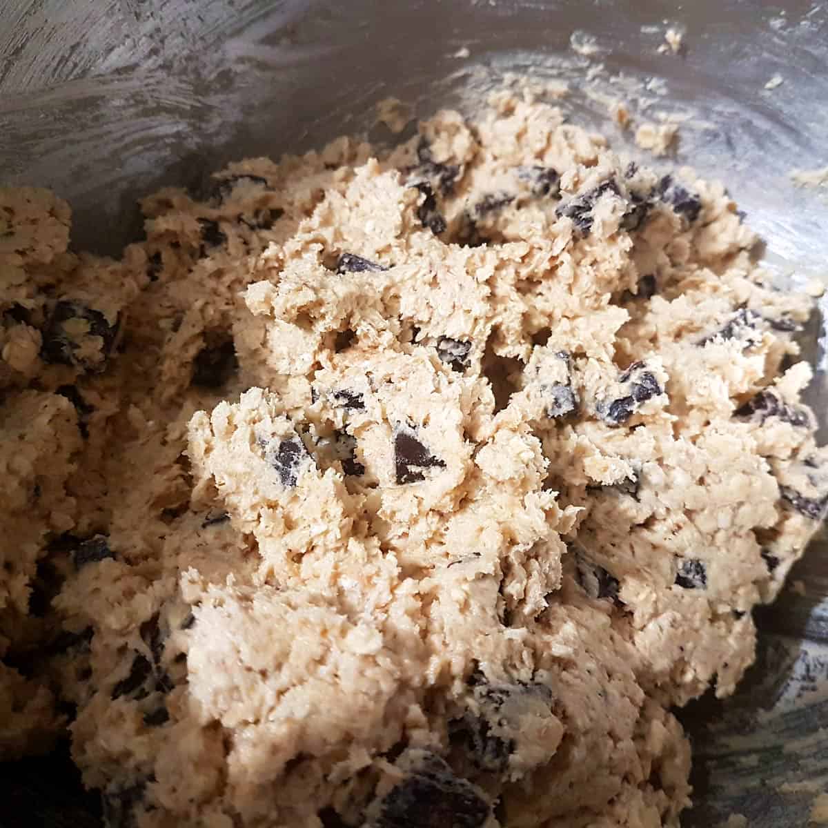 Oatmeal chocolate chunk dough