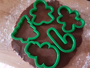 Use cookie cutters.