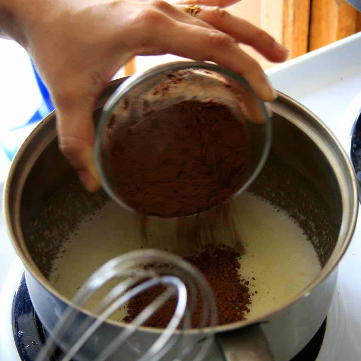 Stir Cocoa Powder