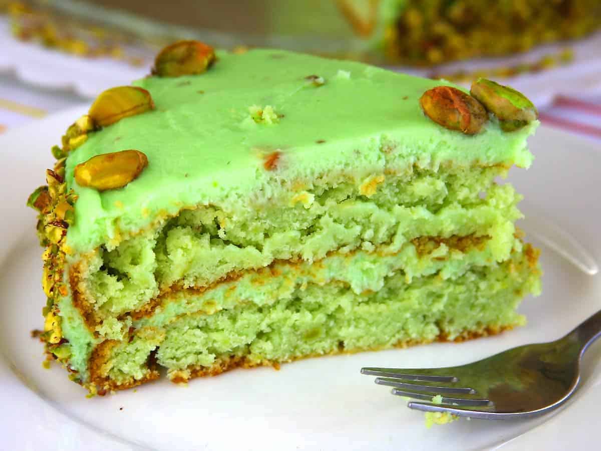 Pistachio cake ready to eat