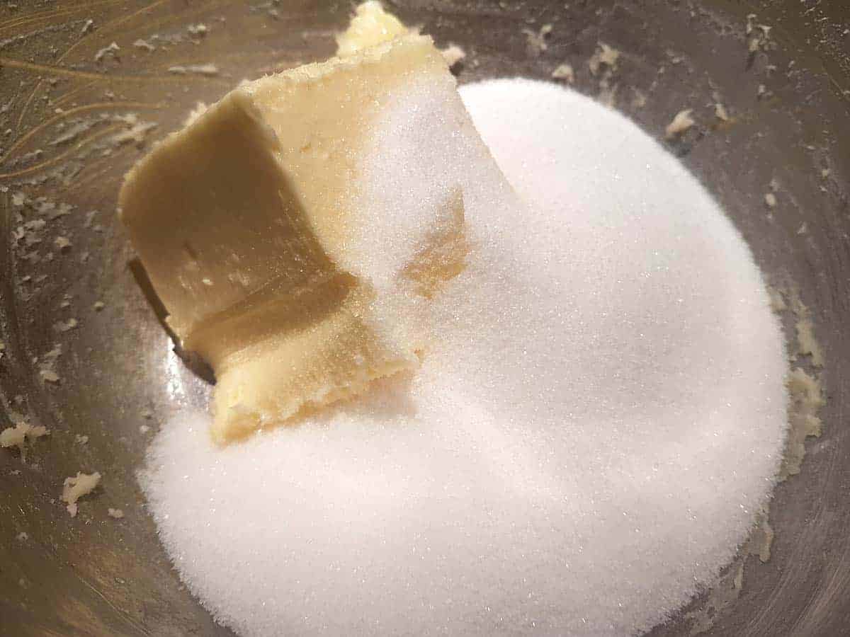 Add butter and sugar in another bowl