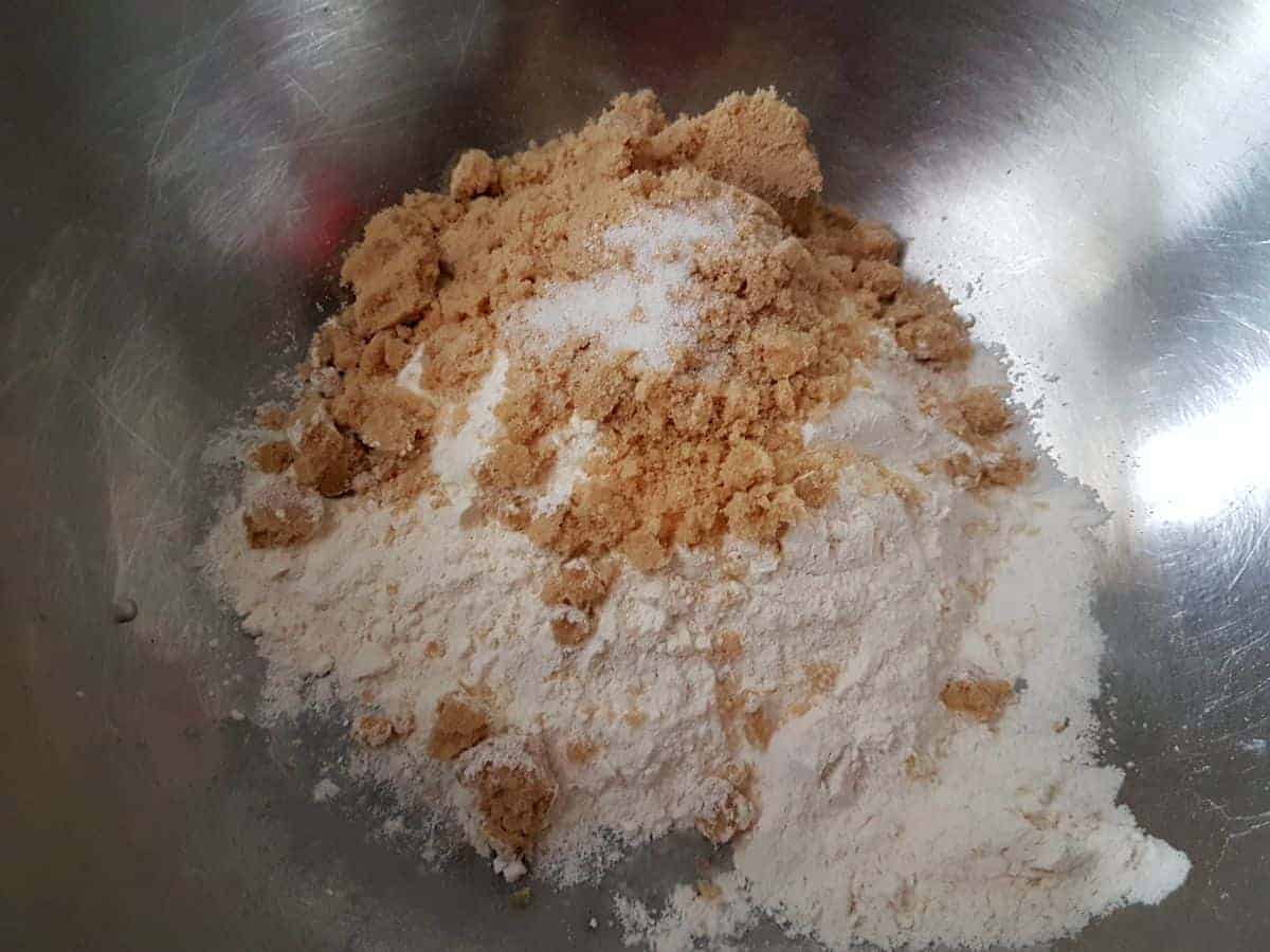 For topping, stir flour, sugar and salt