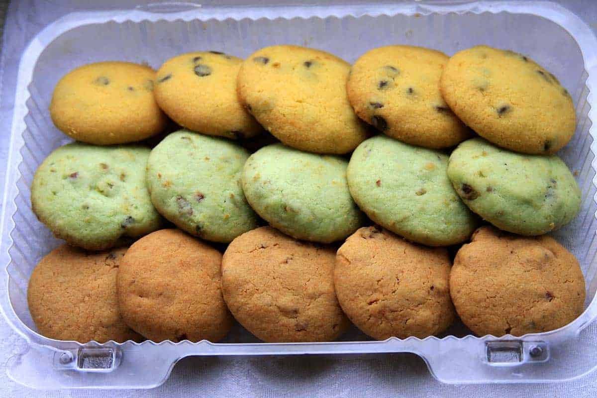 Christmas Pudding Cookies in a tray