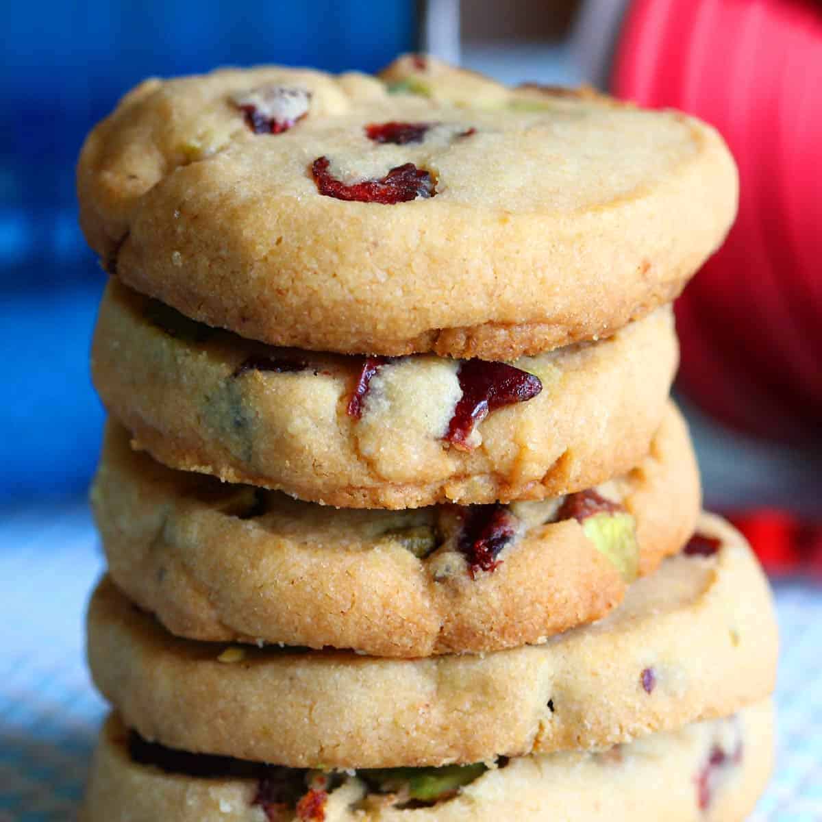 Cranberry Pistachio Shortbread Cookies