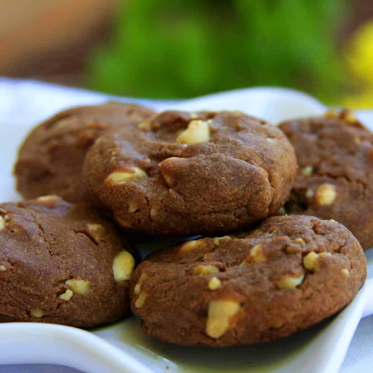 Eggless Chocolate Chip Cookies using Condensed Milk