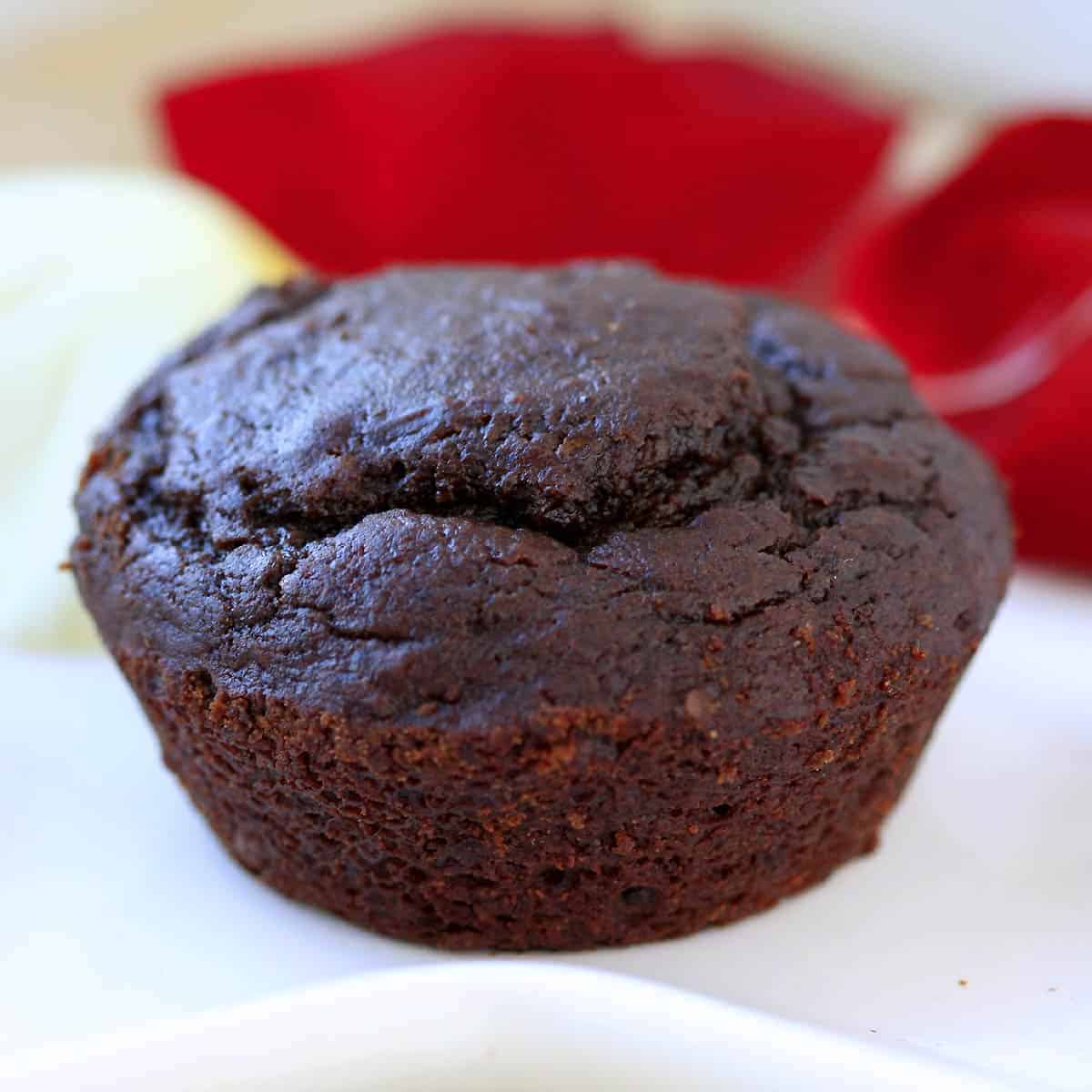 Eggless Chocolate Cupcakes