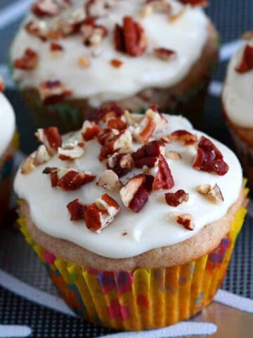 Hummingbird Cupcakes