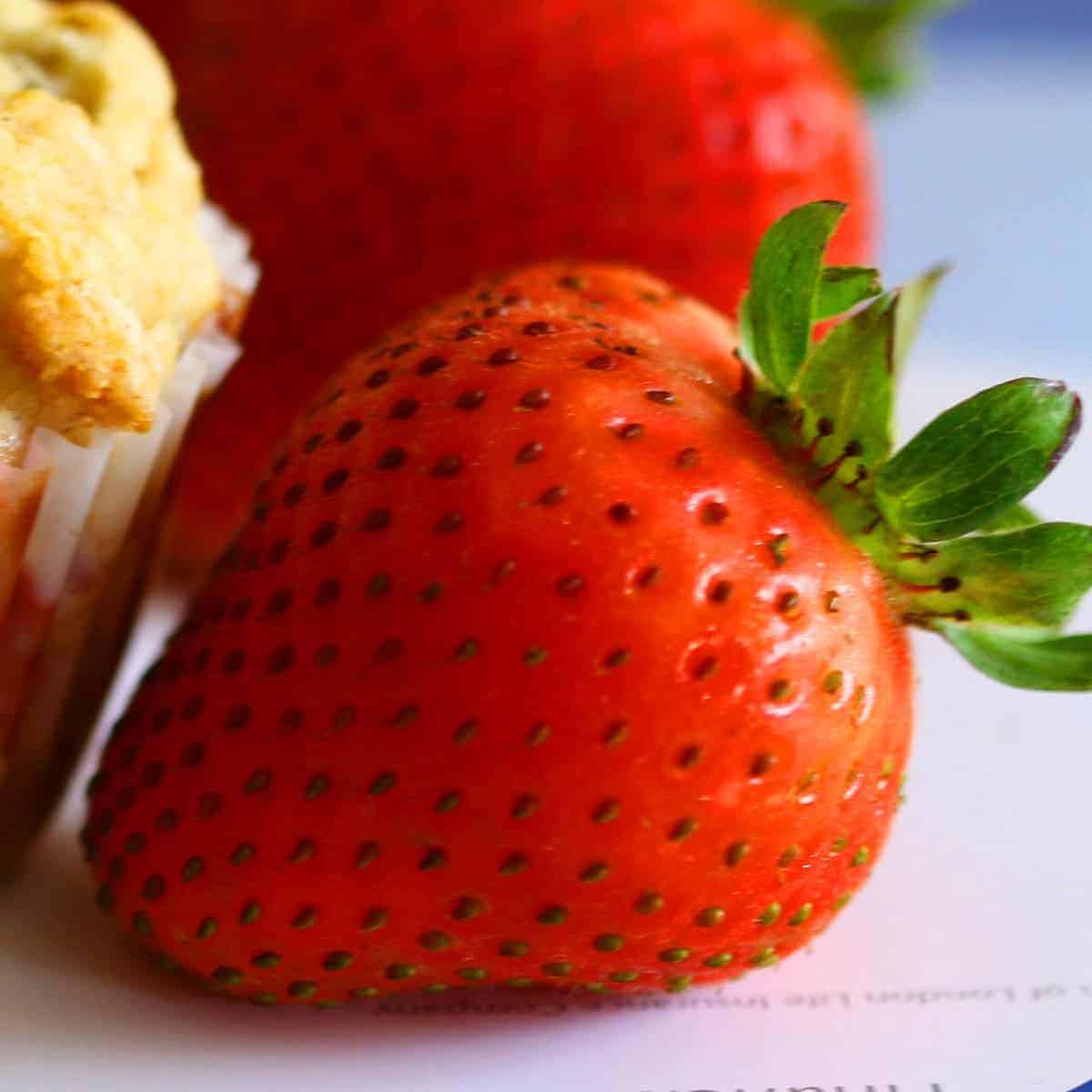 How To Hull A Strawberry?