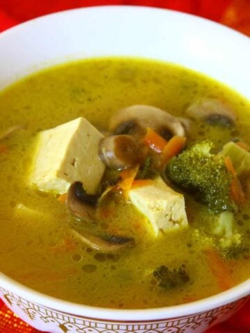 Thai Coconut Curry Soup