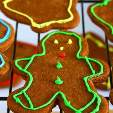 Whole Wheat Gingerbread Cookies