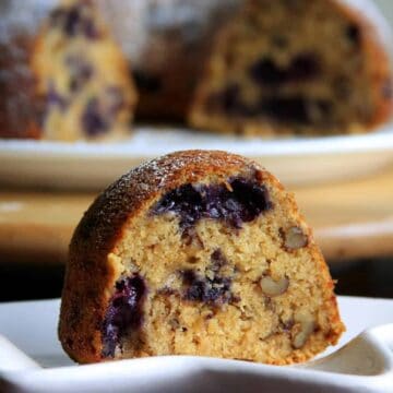 Blueberry Oats Bundt Cake