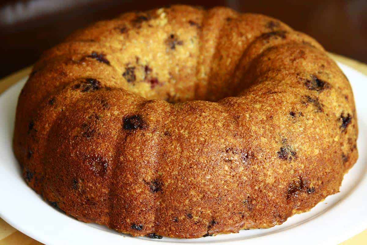 Blueberry Oats Bundt Full Cake