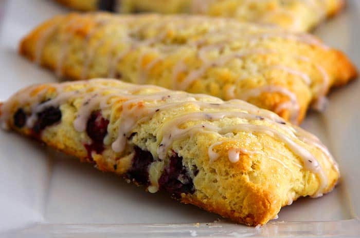 Blueberry Scones (Bakery Style)