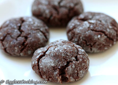 Vegan Chocolate Crinkle Cookies