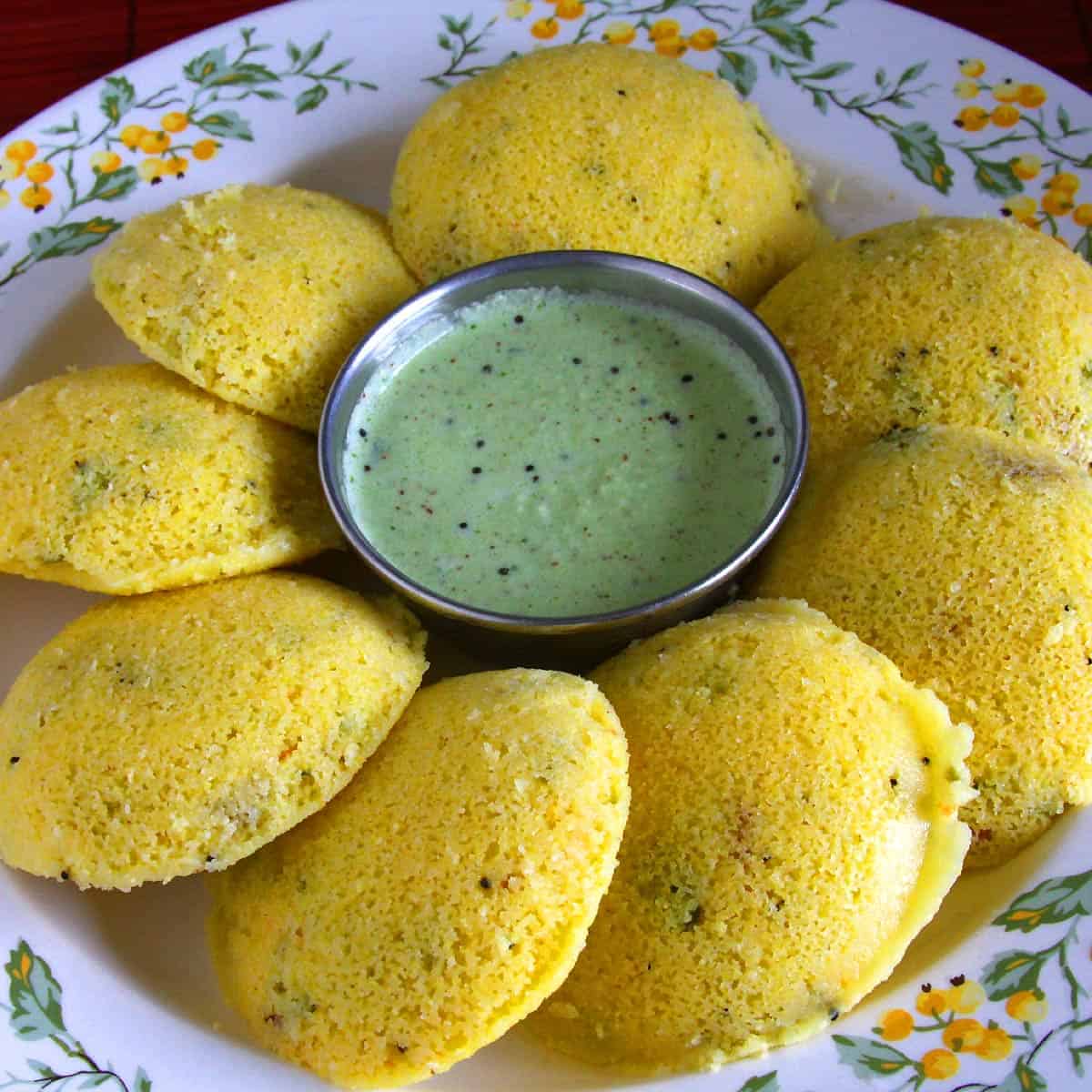 Cornmeal Idli