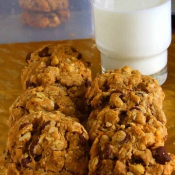 Cowboy Cookies