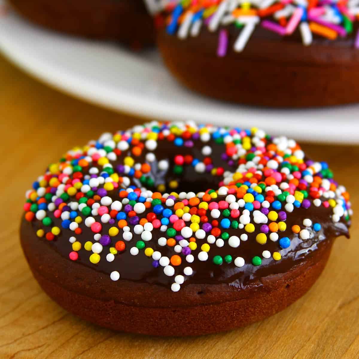 Eggless Baked Chocolate Donut