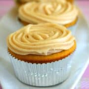 Eggless Pumpkin Cupcakes w/ Cream Cheese Frosting