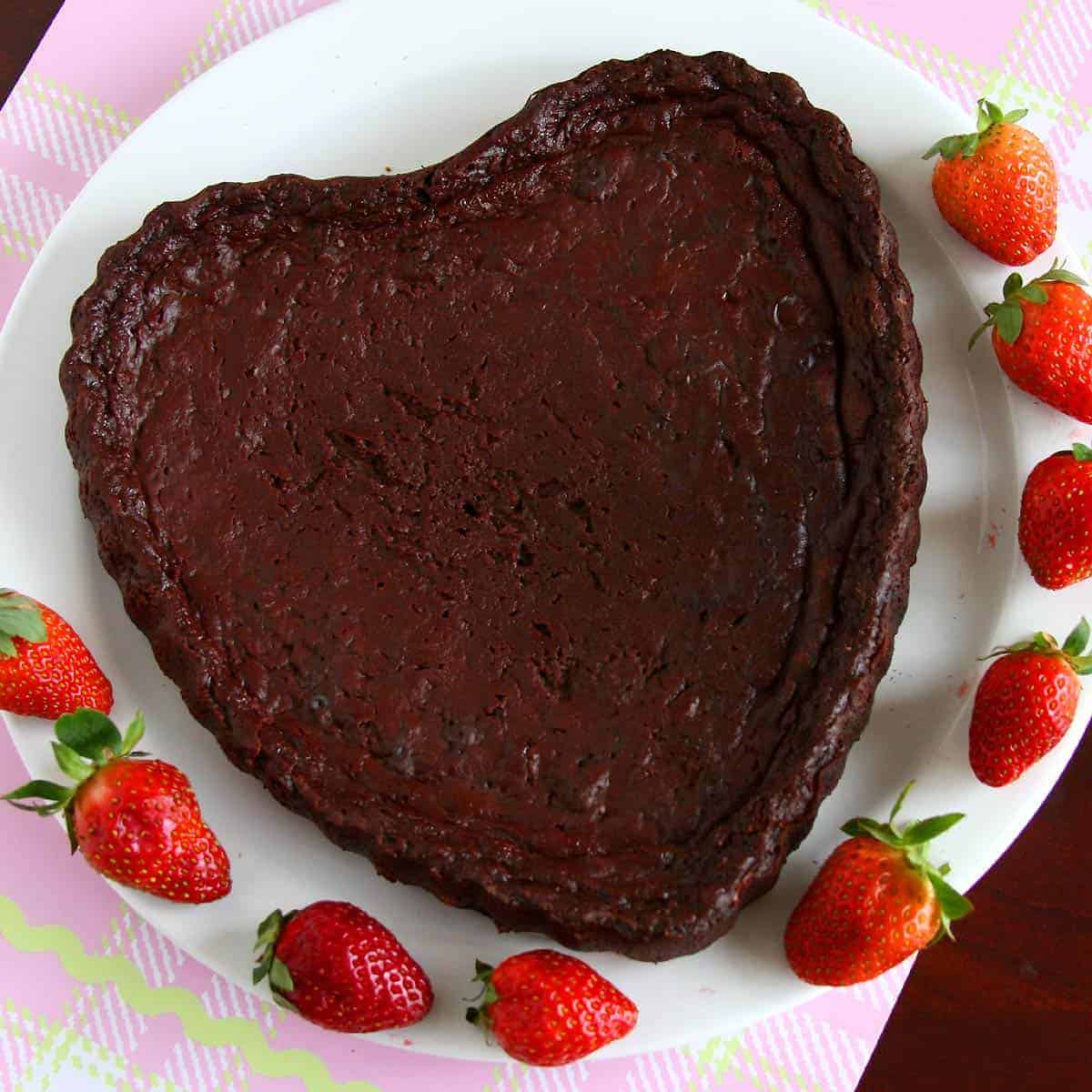 gluten-free chocolate cake full