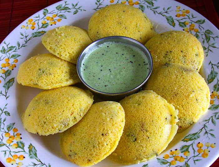 instant cornmeal idli