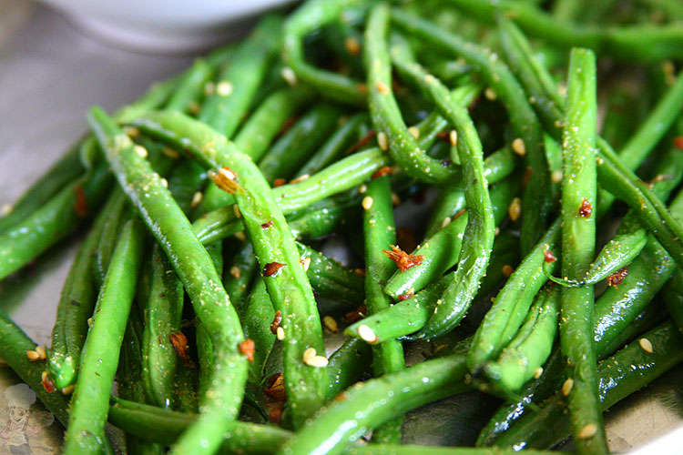 Steamed Beans Salad