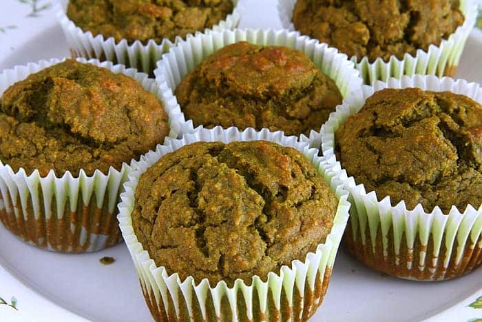 banana spinach muffins (vegan)