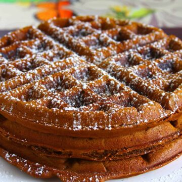 Vegan Gingerbread Waffles