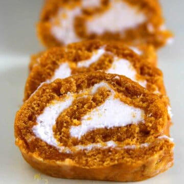 Vegan Pumpkin Cake Roll