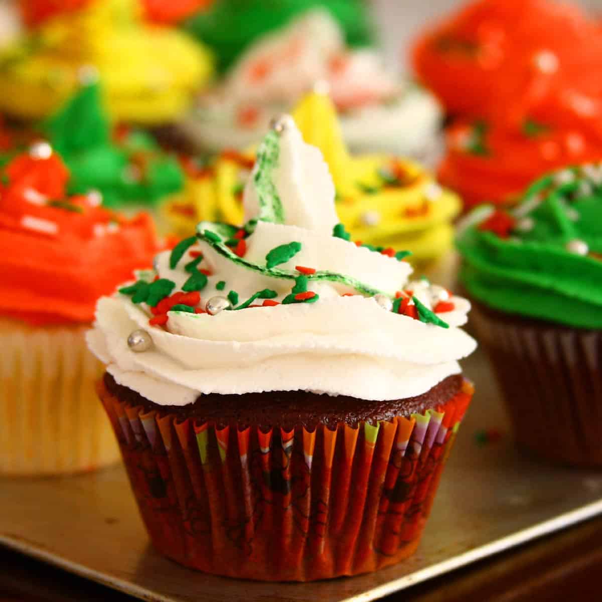 Vegan Red Velvet Cupcakes