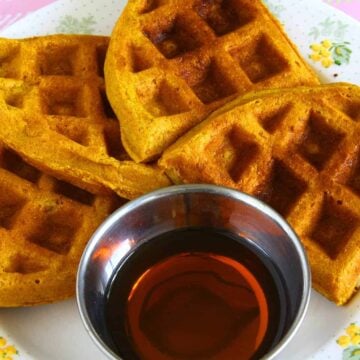 Whole Wheat Pumpkin Waffles